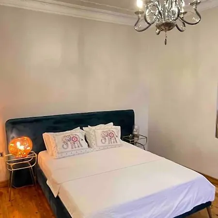 Historical And Elegantly Furnished Big House In Galata Appartamento *