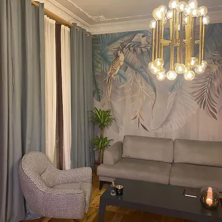 Historical And Elegantly Furnished Big House In Galata Istanbul